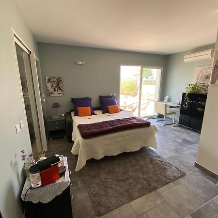 Les Pieds Dans L'Eau Bed & Breakfast Sete Exterior photo
